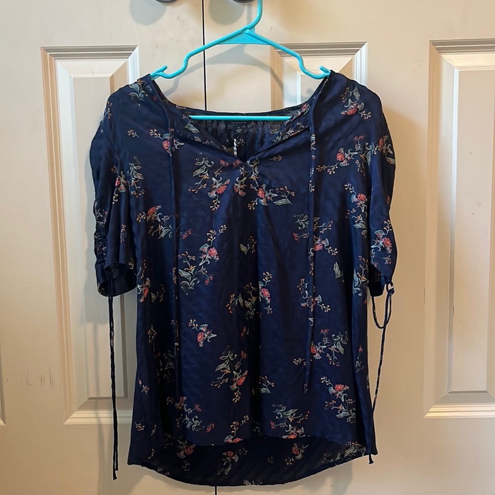 Lucky Brand size small blouse